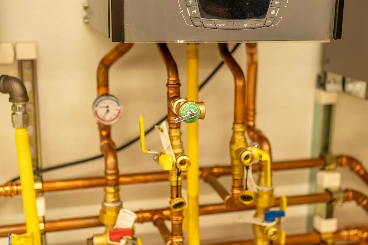 Licensed technician providing Emergency Plumbing for a homeowner in West Mifflin